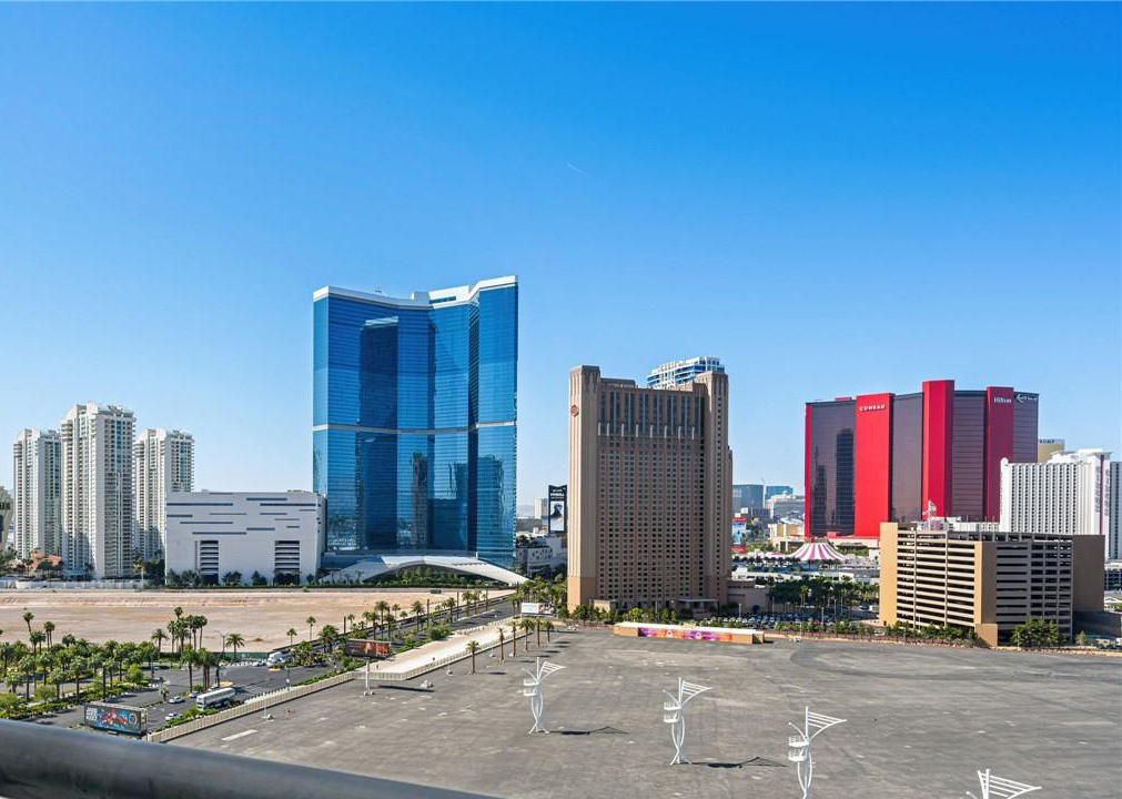 Private balcony overlooking the Strip